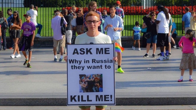 Russian gay activist holds permanent rally outside the White House in Washington