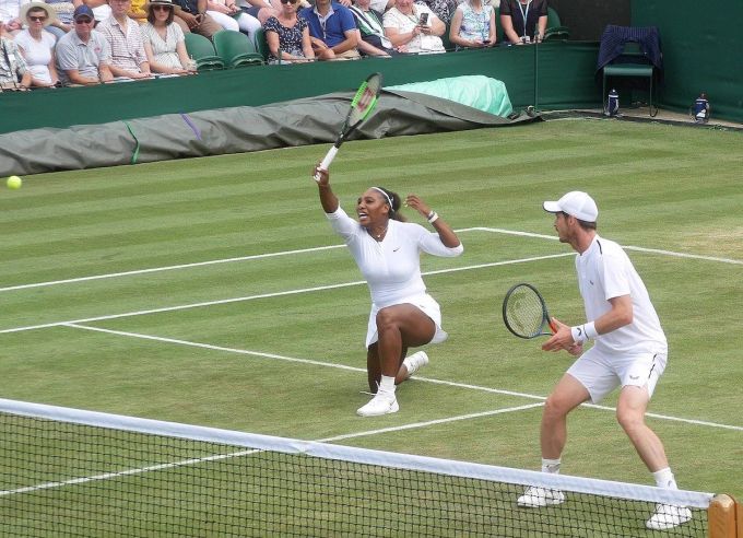 Tennis is a popular sport in the USA - Serena Williams and Andy Murray.